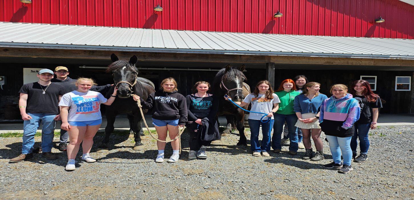Mrs. Sweeney's Equine Science and Animal Science Classes visit Hunter Hack Farm